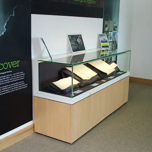 About Presentation - High security display case